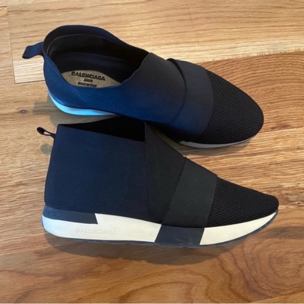 Balenciaga race runner sneakers